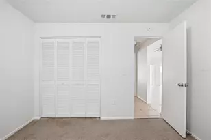 11320 Clayridge Dr, Tampa, FL 33635 - Photo 16