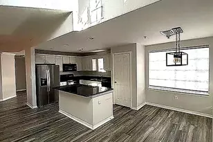 5202 Hampton Beach Pl, Tampa, FL 33609 - Photo 4