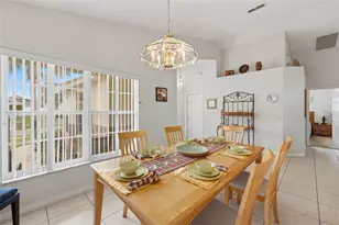 2555 Oneida Loop, Kissimmee, FL 34747 - Photo 4