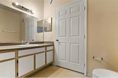 6021 Westgate Drive #823, Orlando, FL 32835 - Photo 22