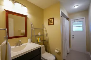 9056 Woodbreeze Blvd, Windermere, FL 34786 - Photo 16