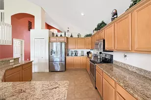 1929 Willow Wood Dr, Kissimmee, FL 34746 - Photo 4