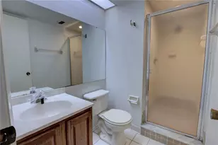4917 Walden Cir, Orlando, FL 32811 - Photo 22