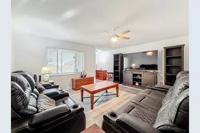 1975 N Scenic Way, Crystal River, FL 34429 - Photo 6