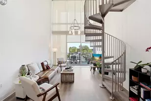 150 E Robinson St, Orlando, FL 32801 - Photo 10