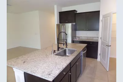 7845 June Lane, Wildwood, FL 34785 - Photo 10