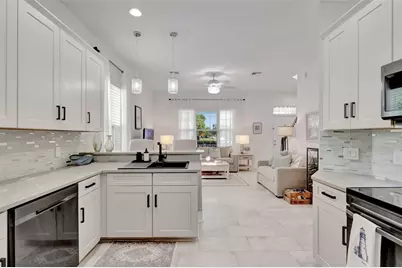4892 Beach Boulevard, Orlando, FL 32803 - Photo 14