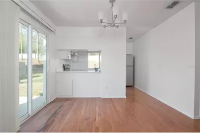 7613 Pacific Heights Circle, Orlando, FL 32835 - Photo 6