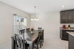 687 Campo Ln, Davenport, FL 33837 - Photo 10