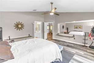 105 Breezewood Dr, Debary, FL 32713 - Photo 12