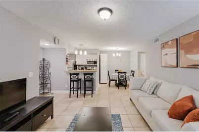 5120 Conroy Rd #18, Orlando, FL 32811 - Photo 8