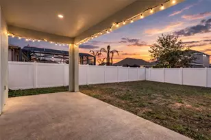 9132 Carmela Ave, Davenport, FL 33897 - Photo 16