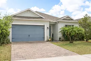 9132 Carmela Ave, Davenport, FL 33897 - Photo 20