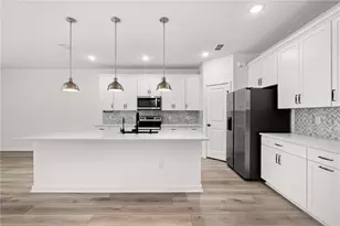 9819 Brown Burrow St, Orlando, FL 32829 - Photo 20