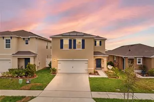 1777 Walnut Crk Dr, Kissimmee, FL 34744 - Photo 2