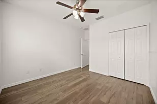 9161 Shepton St, Orlando, FL 32825 - Photo 10