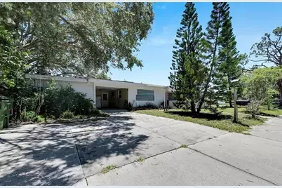 2695 S East Avenue, Sarasota, FL 34239 - Photo 2