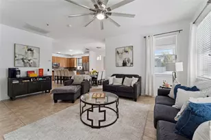 10484 Eastpark Lake Dr, Orlando, FL 32832 - Photo 12