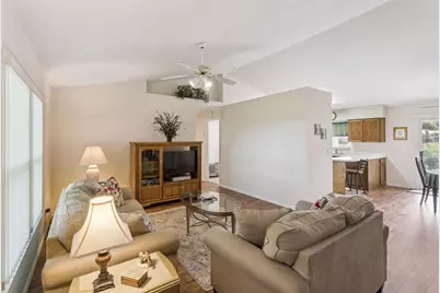 10010 Lakeshore Drive, Clermont, FL 34711 - Photo 4