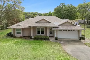 10010 Lakeshore Dr, Clermont, FL 34711 - Photo 1