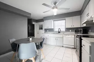7439 Wayland Blvd, Orlando, FL 32807 - Photo 18