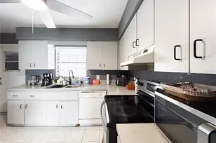 7439 Wayland Blvd, Orlando, FL 32807 - Photo 60