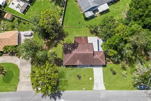 543 Silver Course, Ocala, FL 34472 - Photo 4