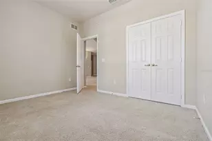 3001 Laurel Park Ln, Kissimmee, FL 34741 - Photo 32