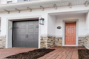 2879 Narcoossee Cmns Wy, Saint Cloud, FL 34771 - Photo 1