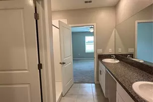 7157 Samuel Ivy Dr, Tampa, FL 33619 - Photo 16