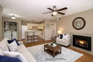 355 Lakepointe Dr, Altamonte Springs, FL 32701 - Photo 2