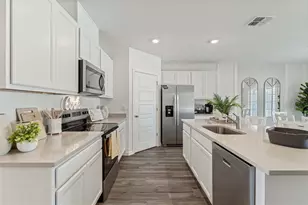 8595 Cape Fox Cove, Lakeland, FL 33810 - Photo 4