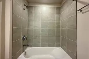 12378 Amber Crk Cir, Lakewood Ranch, FL 34211 - Photo 32