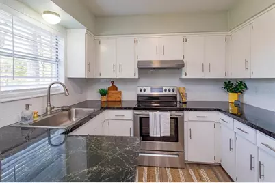 1061 Whiteway Drive, Brooksville, FL 34601 - Photo 6