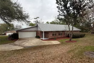 2535 S Glen Eagles Dr, Deland, FL 32724 - Photo 1