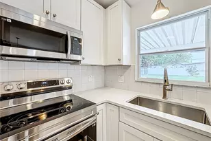 1018 Dowd Ave, Orlando, FL 32804 - Photo 4