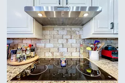 1412 Johns Cove Lane, Oakland, FL 34787 - Photo 24