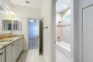 1412 Johns Cove Ln, Oakland, FL 34787 - Photo 38
