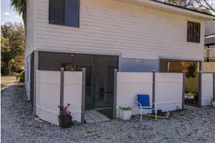 5329 Blue Grass St, Orlando, FL 32810 - Photo 12