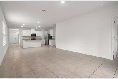 1038 Victoria Parc Avenue, Orange City, FL 32763 - Photo 10