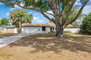 570 S Triplet Lake Dr, Casselberry, FL 32707 - Photo 2