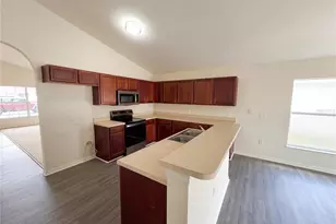 2722 Randal Way, Kissimmee, FL 34743 - Photo 2