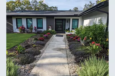1851 Royal Oak Place E, Dunedin, FL 34698 - Photo 2