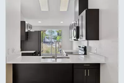 112 Anclote Road, Tarpon Springs, FL 34689 - Photo 12