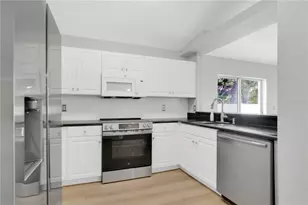 4226 Snowdon St, Clermont, FL 34711 - Photo 10