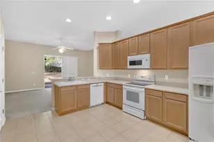 9650 Bay Pine Ln, Orlando, FL 32832 - Photo 6