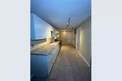 2050 Oleander Boulevard #10-206, Fort Pierce, FL 34950 - Photo 10