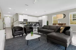 1555 Carey Palm Cir, Kissimmee, FL 34747 - Photo 4