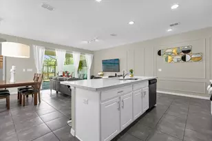 1555 Carey Palm Cir, Kissimmee, FL 34747 - Photo 10