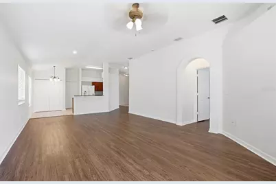 6821 Aramon Court, Wesley Chapel, FL 33545 - Photo 10